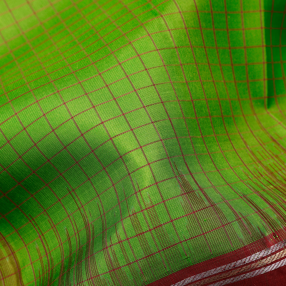 Harini Mayura Green & Red Soft Silk Saree
