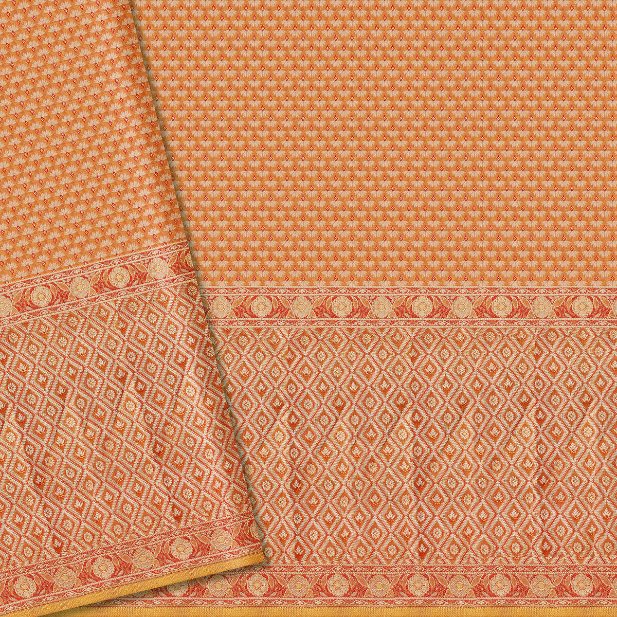 Aaradhya Kesari Floral Pure Silk Saree