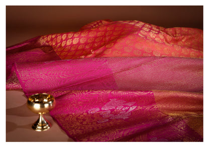 Arunika Floral Zari Kanchipuram Wedding Pure Silk Saree