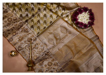 Swarnika Geometric Cream Pure Silk Saree